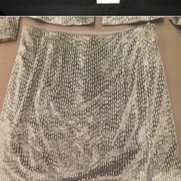 Silver two piece - Picture 4 of 7